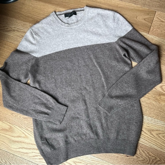 Bloomingdale’s Cashmere sweater